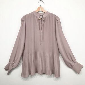 H&M Dusty Lavender pleated V Tie Neck Long Sleeve Lightweight Drape Blouse